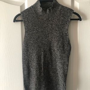 Grey knit mock neck (M)